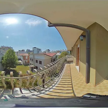 Apartments In Lignano Sabbiadoro 42742 リニャーノ・サッビアドーロ
